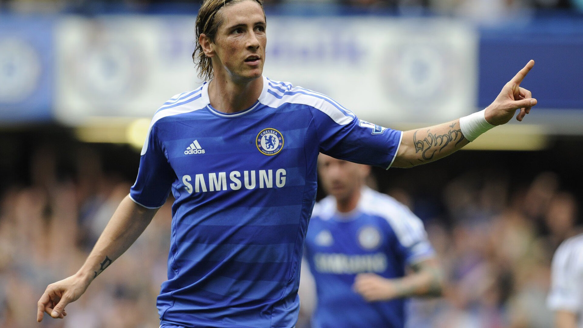 引爆激情！国内足球比赛观众热爱，国内足球比赛叫什么